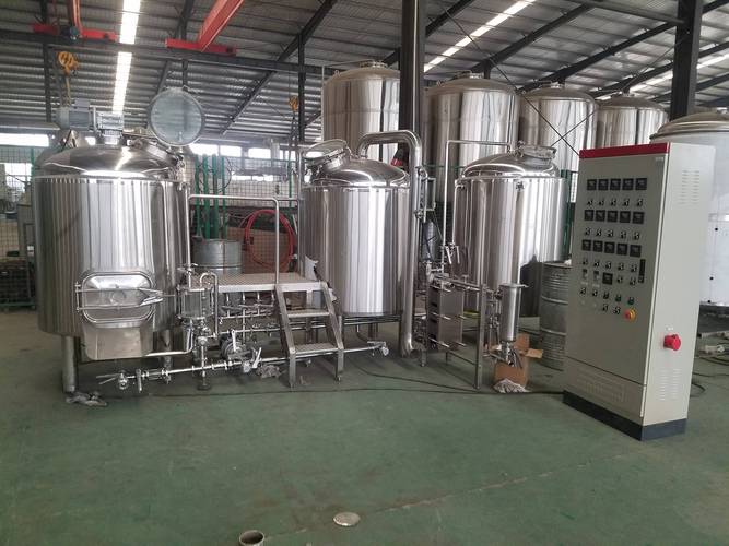 奈曼全套啤酒设备一套多少钱？开精酿厂到底得配齐哪些？